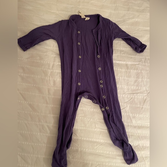 Kyte BABY One Pieces 3 Months Kyte Baby Eggplant Button Pajamas